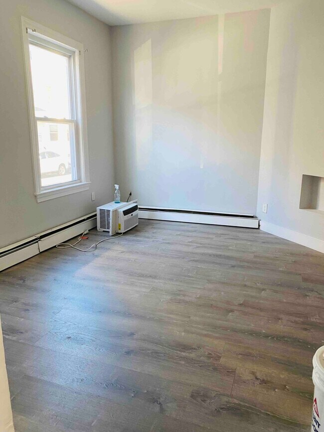 12 O St Unit 1., Boston, MA 02127
