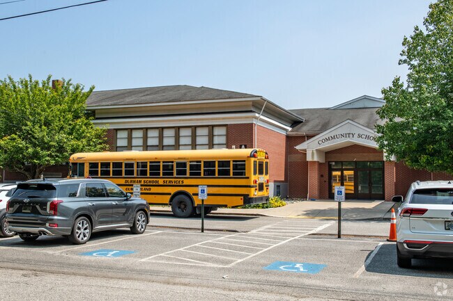 The Community School in Cumberland, Rhode Island is a K-5 public school.