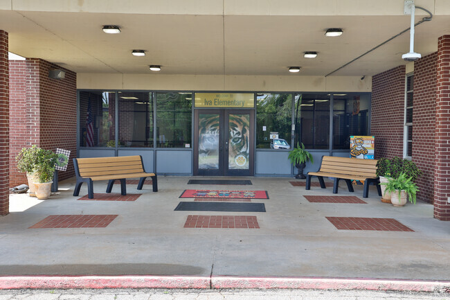 Iva Elementary 6