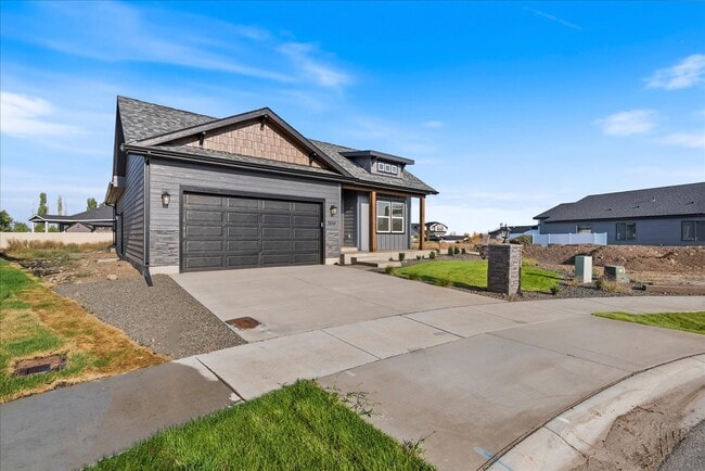 97 N Hillside Rd unit 37896408, Rigby, ID 83402 - photo 5