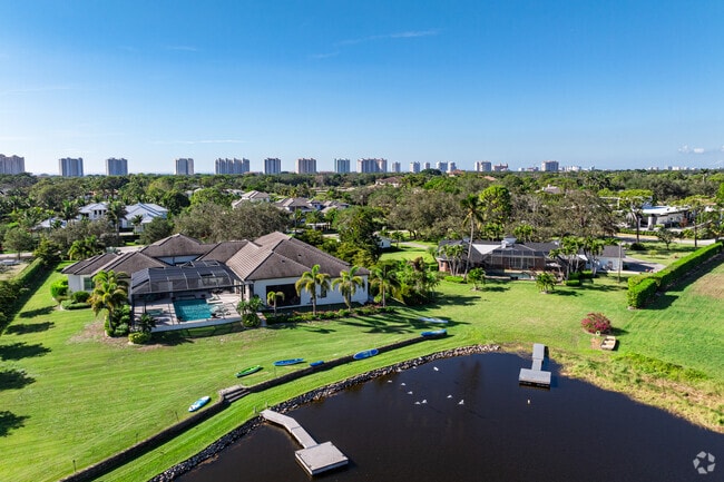 Many Pine Ridge hoes have large backyards with private docks and lake views.