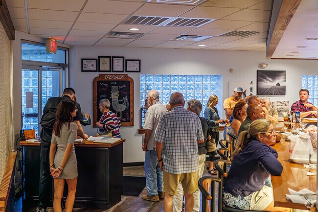 Cool Springs Fish Bar in Riverview has a warm and welcoming atmosphere.