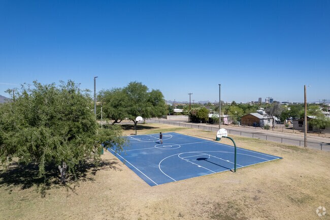 Mirasol Park has a basketball court.