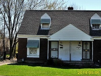 18462 Kelly Rd, Detroit, MI 48224