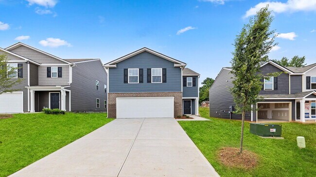 2248 Springview Ct, Boiling Springs, SC 29316 - photo 3