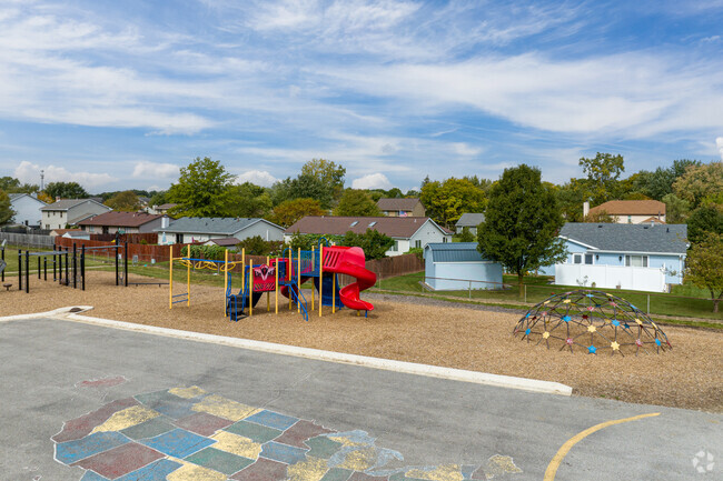 Learn the states while you play at Lincoln Elementary.