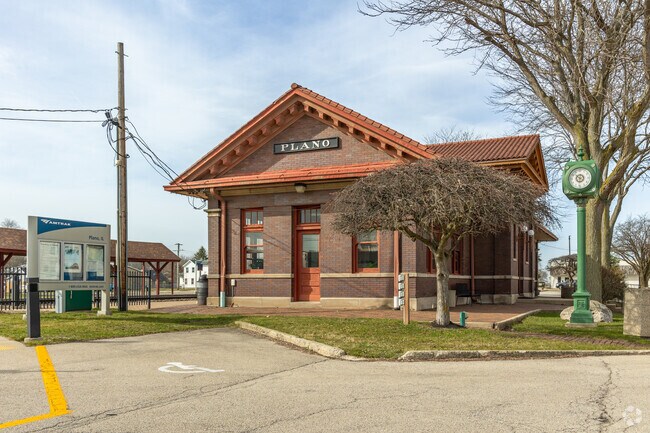 The Amtrak train station in Plano offers hour-long trips to Chicago.