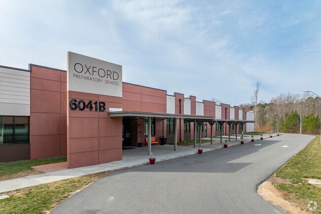 Niche.com rates Oxford Preparatory School with an overall score of 