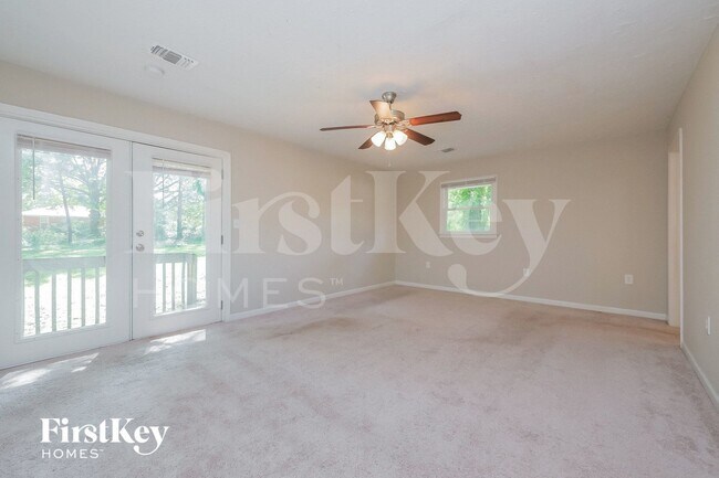 873 White Oak Dr, Forest Park, GA 30297 - photo 6