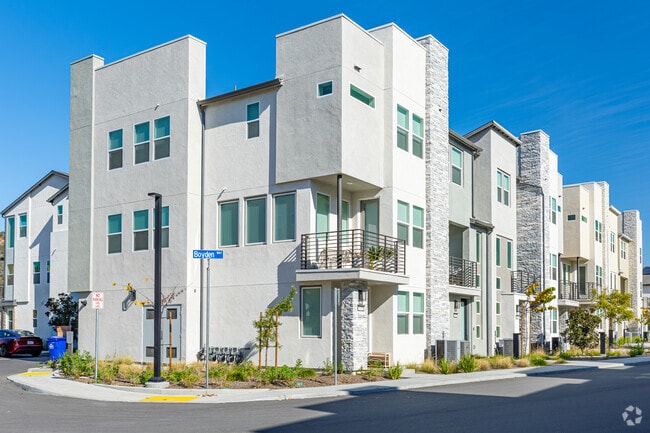 Meadows District at 3Roots - Atwood