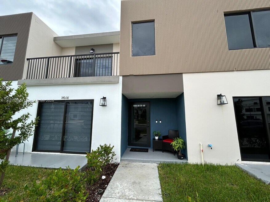 14608 SW 261st Terrace unit 2, Homestead, FL 33032 - photo 1