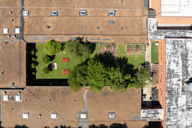 The interior courtyard at Russell Elementary School is great for outdoor learning.