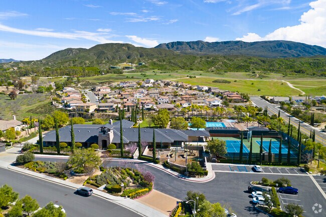 The Morgan Hill HOA community clubhouse has a variety of amenities available to residents.
