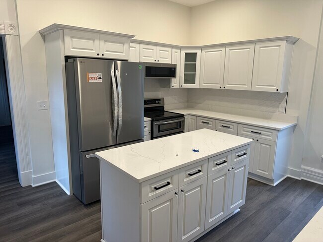 81 Warren St unit 2, Columbus, OH 43215 - photo 5