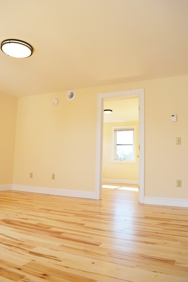 158 North St unit A, Burlington, VT 05401 - photo 7
