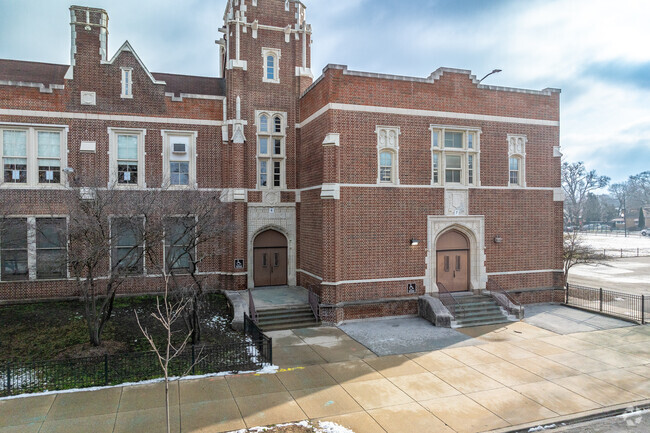 Alex Haley Academy has 468 students.