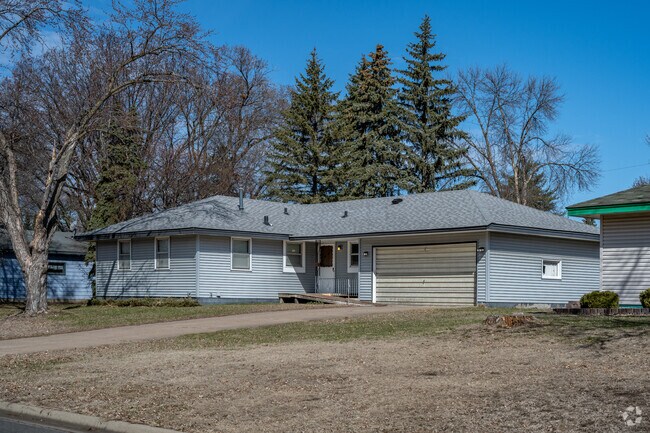 Ranch homes are popular in East Palmer Lake and come in a variety of styles.