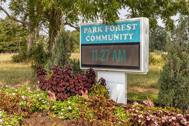 Park Forest LA North is a welcoming neighborhood near Baton Rouge.