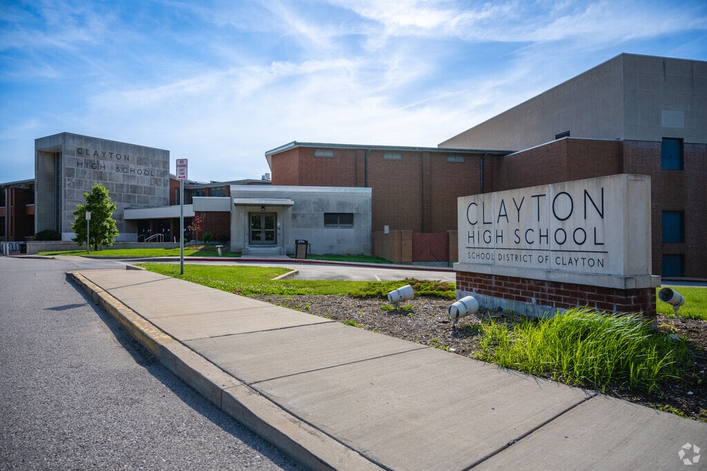 The main entrance to Clayton High School.