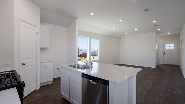 1122 Celosia Loop unit 36199674, Kyle, TX 78640 - photo 4