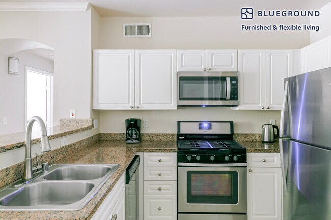 700 Agnew Rd unit FL2-ID1968, Santa Clara, CA 95054 - photo 7