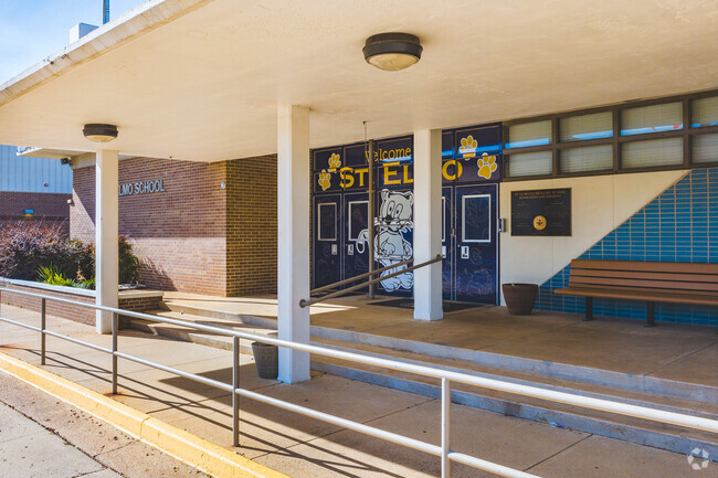 Saint Elmo Elementary School-main entrance 2