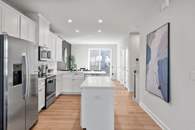 3131 Coquina Ln unit FL3-ID1077042P, Charlotte, NC 28206 - photo 5