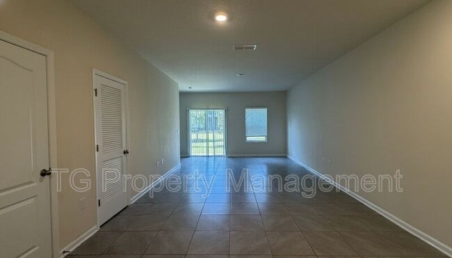 7734 Legacy Trail, Jacksonville, FL 32256 - photo 2