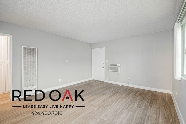 690 S Riverside Ave unit 9, Rialto, CA 92376 - photo 4