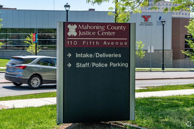 The Mahoning County Justice Center in Arlington.