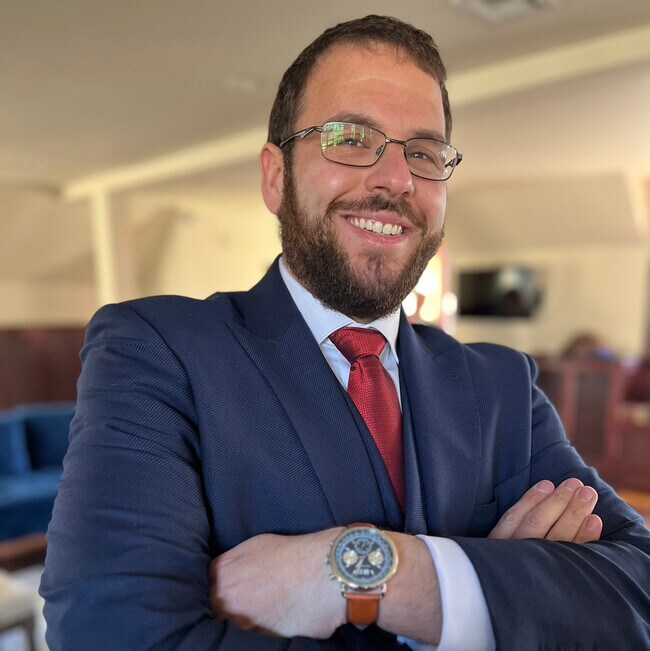 Agent Photo