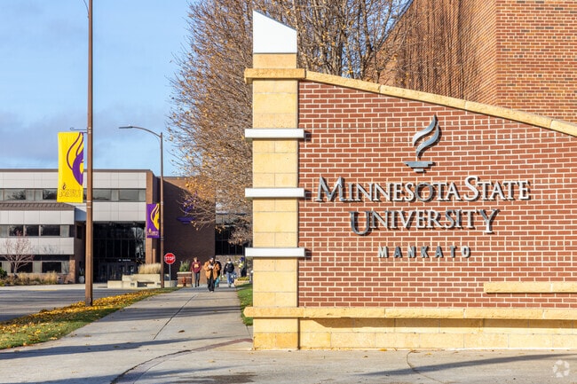 The MSU Mankato campus is close by to the University Park neighborhood.