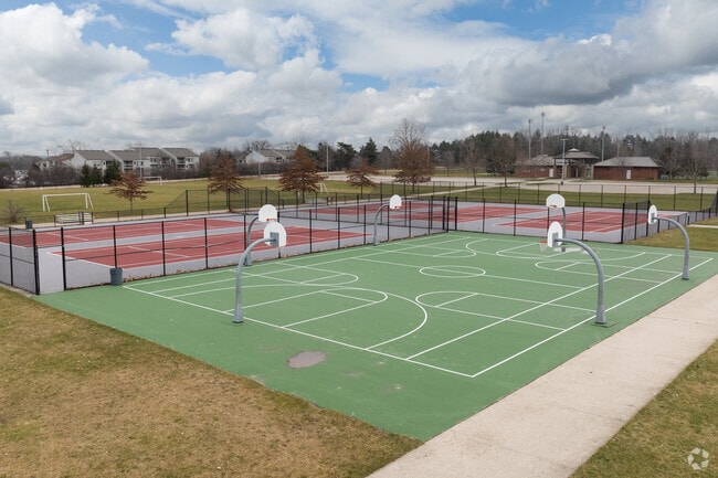 Crestwood Middle School, Basketball court.