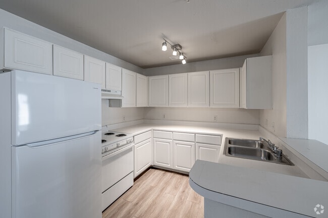 Donaghey Court Apartments, Conway, AR 72034 - photo 6