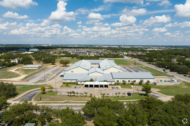 Giddens Elementary inspires students to become successful life-long learners in Cedar Park.