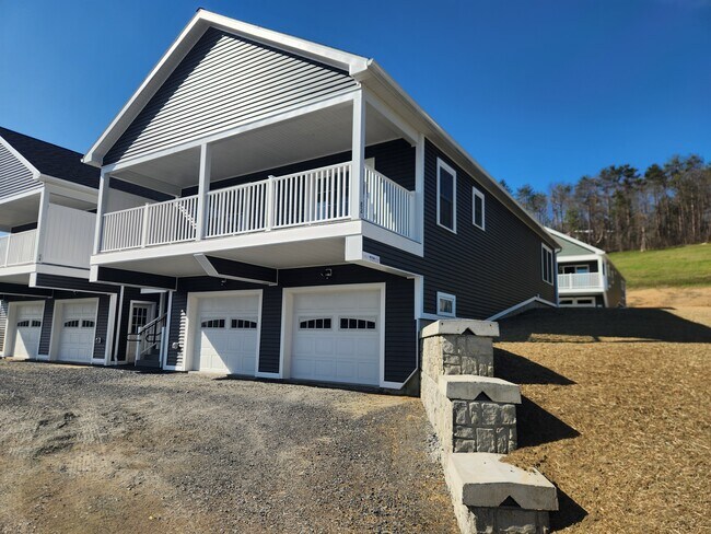 69 Ivan Dr unit 69 Ivan Drive, Barre, VT 05641 - photo 2