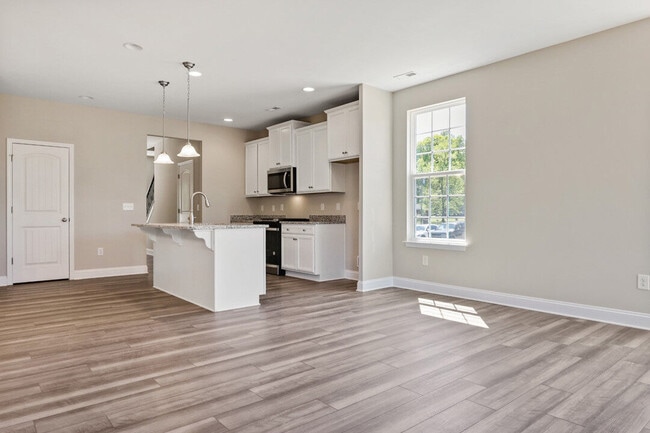 120 Sugar Maple Dr unit 36495299, King, NC 27021 - photo 7