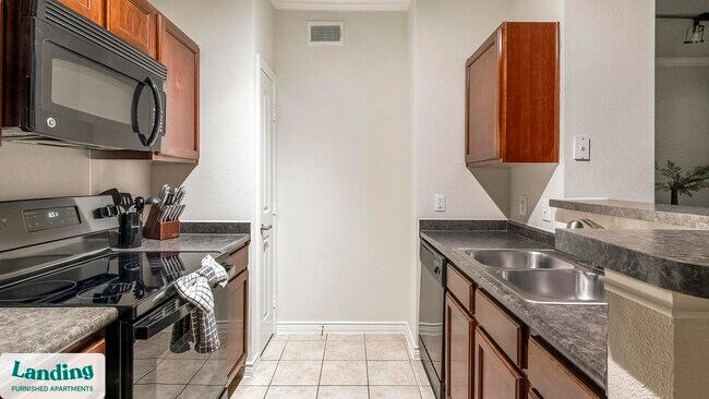 8989 West Rd unit 318.1412726, Houston, TX 77064 - photo 6