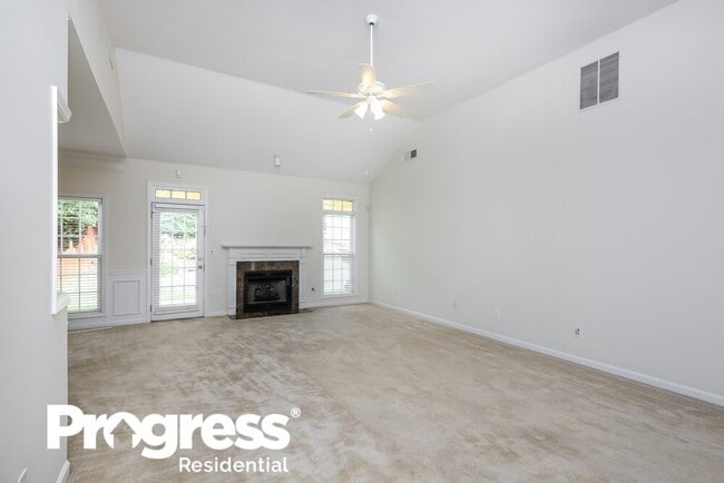 747 Edgeley Ln, Lawrenceville, GA 30044 - photo 6