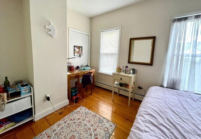 32 Bond St unit 38-3L, Somerville, MA 02145 - photo 7
