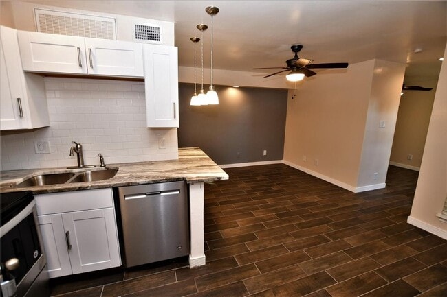 9821 Walnut St, Dallas, TX 75243 - photo 5