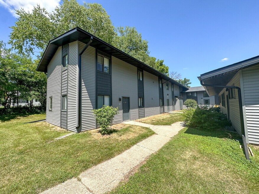 3319 Story St., Ames, IA 50014 - photo 1