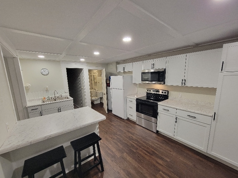 214 Fulton St unit B, Port Clinton, OH 43452 - photo 1