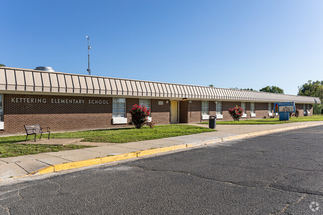 Kettering Elementary School, Rankings & Reviews - Homes.com