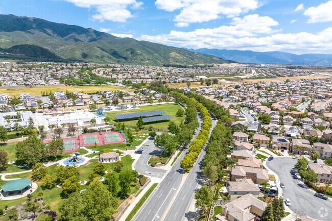 Aerial view of the foothill community of Hunter's Ridge.