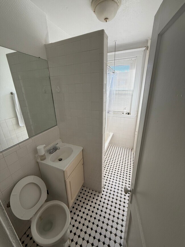 51 Park Dr unit 151-1, Boston, MA 02215 - photo 5