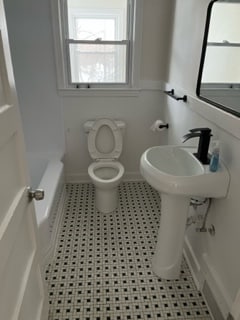 508 Quaker Ln S unit 510, West Hartford, CT 06110 - photo 3