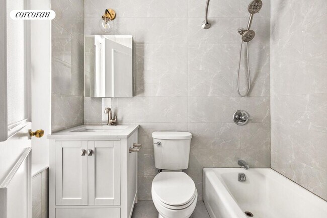 Trump Parc, New York, NY 10019 - photo 4