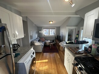 291 Beacon St Unit 2, Somerville, MA 02143