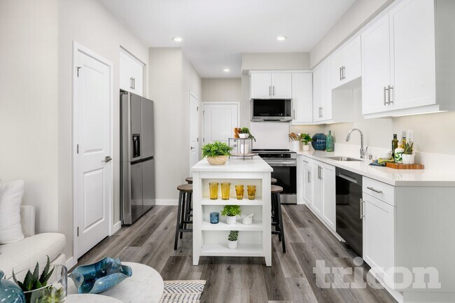 10474 Barrena Lp, Elk Grove, CA 95757 - photo 5